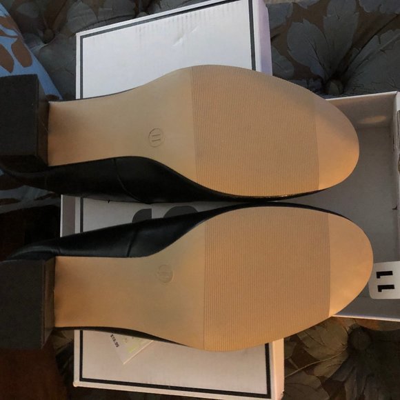Black Slip on Pumps - NWT - Picture 2 of 5